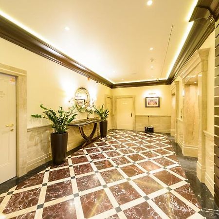 1 Room 60M2 Center Of Obolon Near River Side. 11 Floor Kyiv Exterior photo